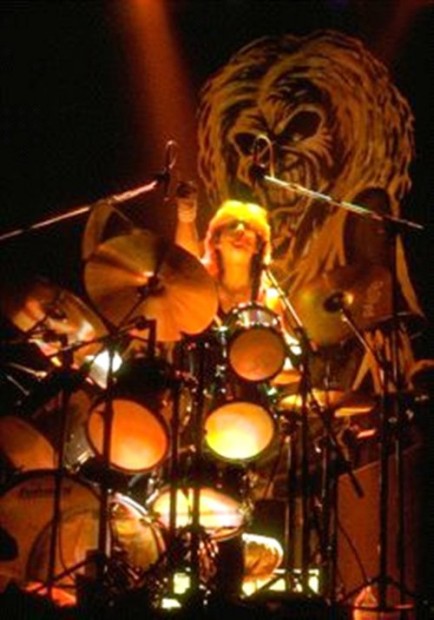 Clive+Burr+cdtour09