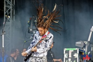 korn_39743, overdrive, album art, custom drum graphics, band ID, Backdrops,