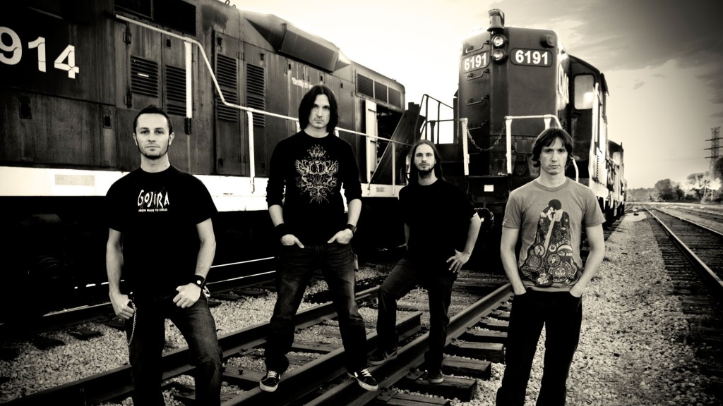 gojira-wallpaper-band-personil-railway-train-black-white-pose-music