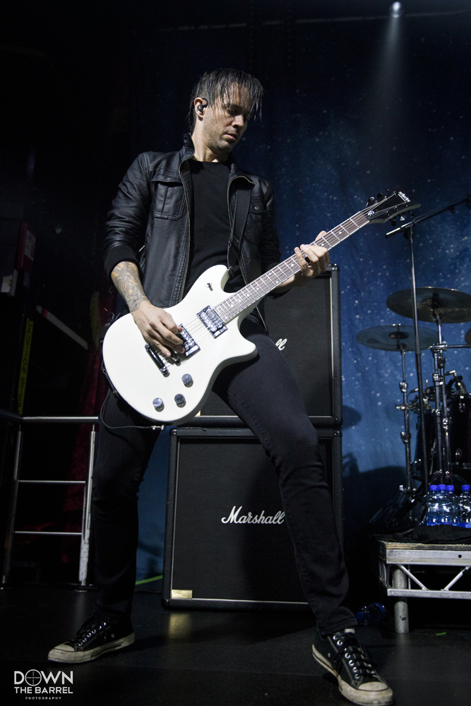 wPapaRoach_0158