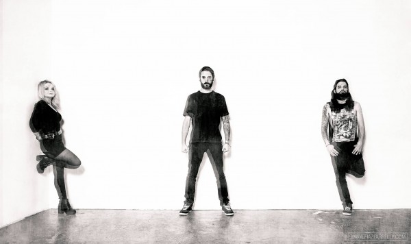 Dead label photo