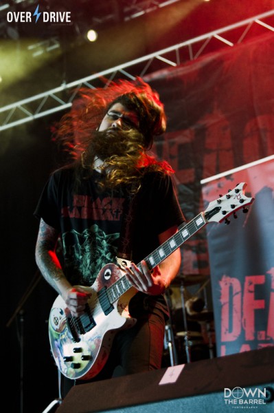 Dead Label8