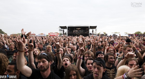 crowd3