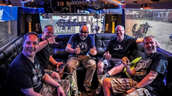 Lawnmower-Deth-Backstage-At-Bloodstock-2015-920x515