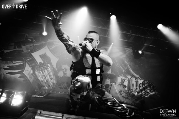 wSabaton220