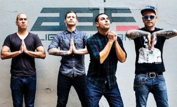 ALIEN ANT FARM