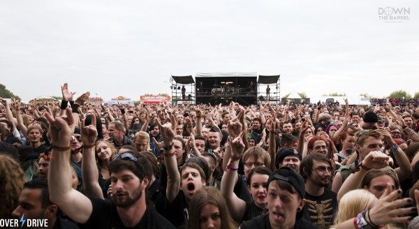 crowd3-600x328