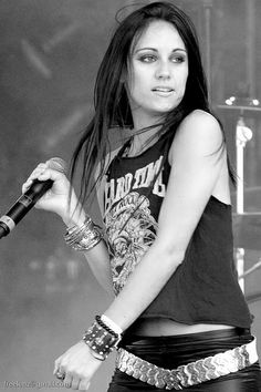 lauren-harris-2