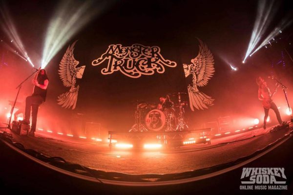 monster truck