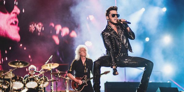 Queen_+_Adam_Lambert_Tour,_2015