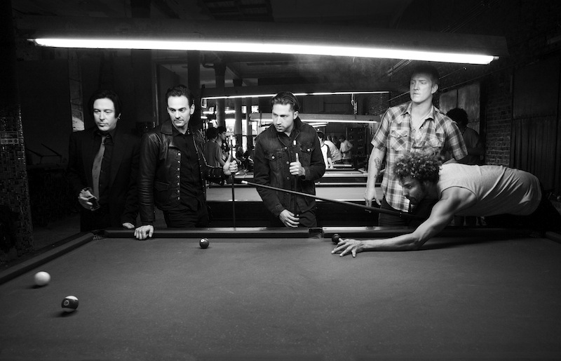 QOTSA_PUB_2-HI