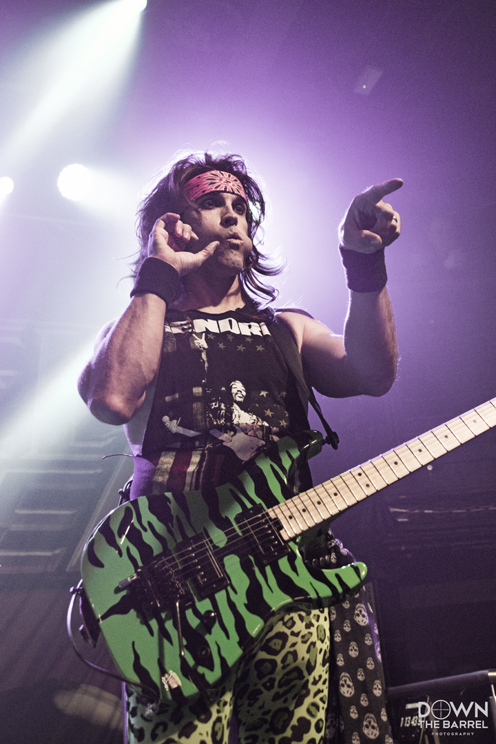 Steel Panther 011