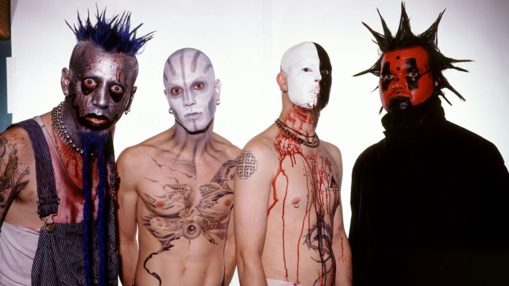 IT'S OFFICIAL, MUDVAYNE CONFIRM THEIR LONGAWAITED RETURN! Overdrive
